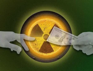 Ilustrace znázorňující symbol radioaktivity, ke kterému se z levé strany natahuje ruka v gestu připomínajícím Stvoření Adama a z pravé strany druhá ruka, která na symbol pokládá stostovkovou dolarovou bankovku.